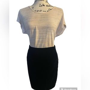 YA Los Angeles Short Sleeve Back Button Detail Top